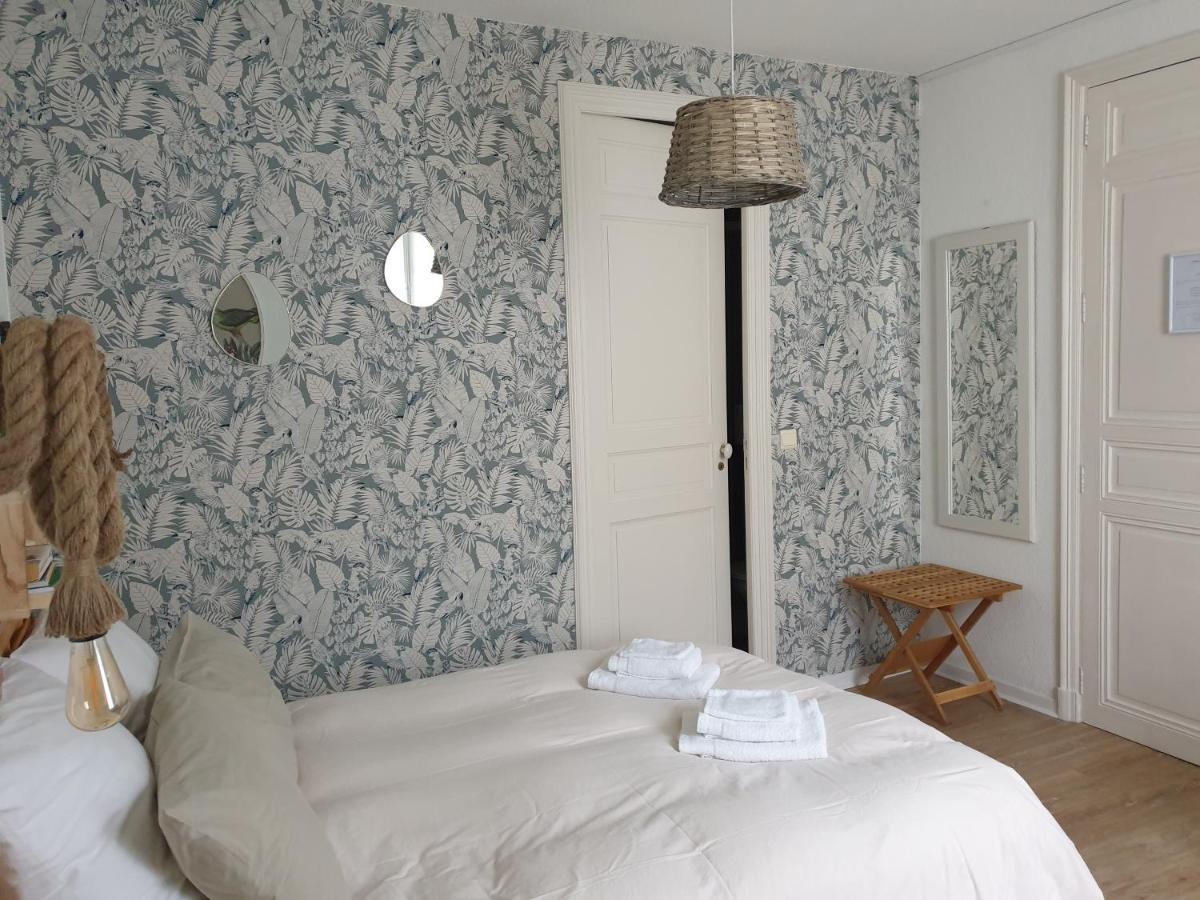 Chambres D'Hotes Et Gites- L'Abri Sous Roche Tautavel Kültér fotó