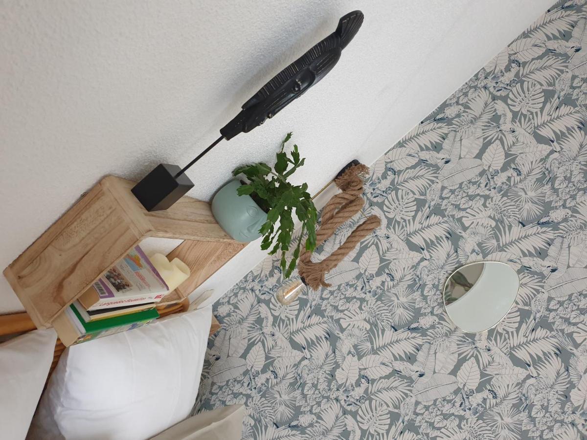 Chambres D'Hotes Et Gites- L'Abri Sous Roche Tautavel Kültér fotó