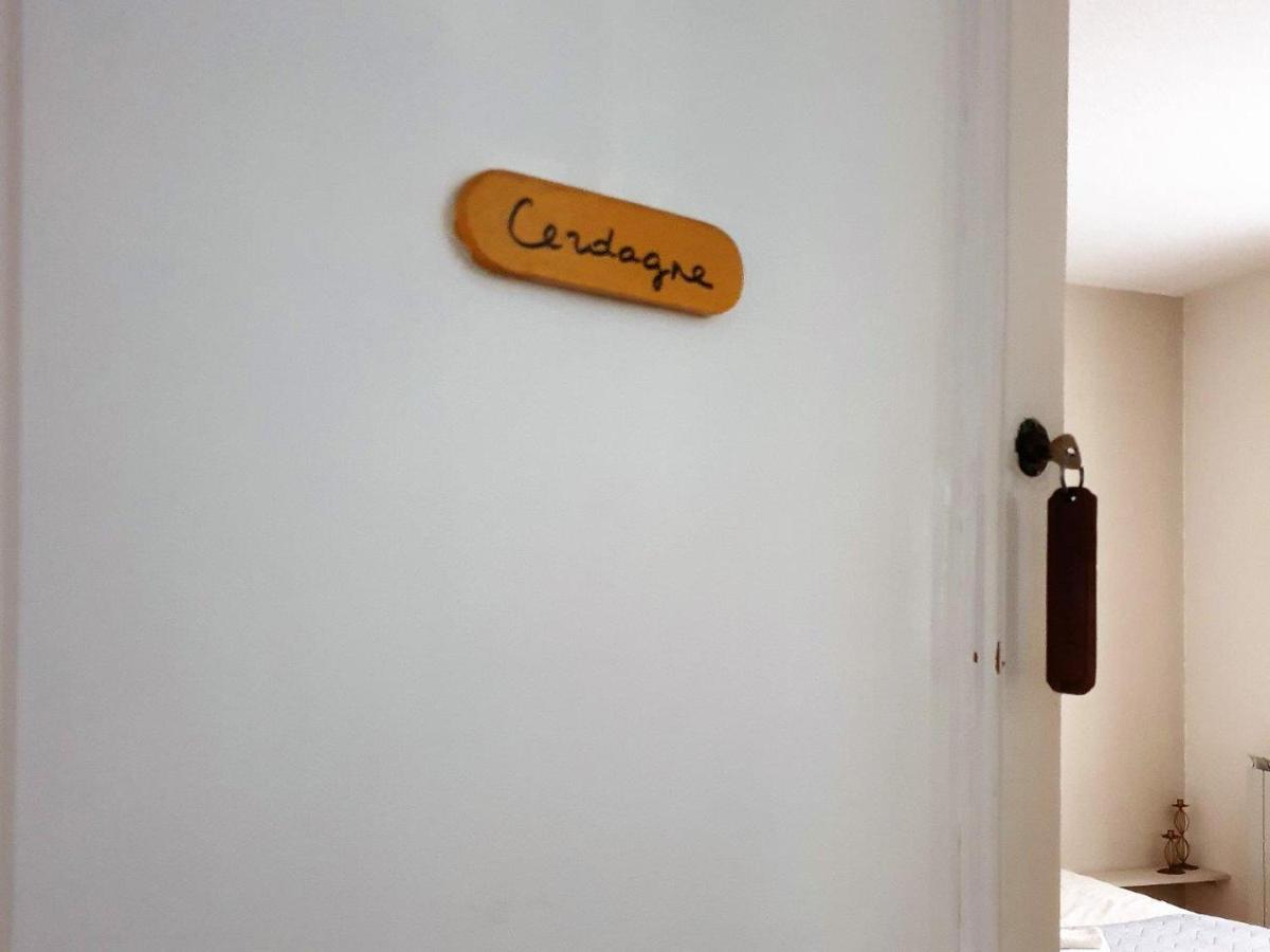 Chambres D'Hotes Et Gites- L'Abri Sous Roche Tautavel Kültér fotó